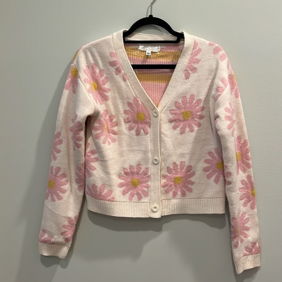 Society & Stitch. McKay 3 button floral cardigan. Size XXL - Picture 3 of 12